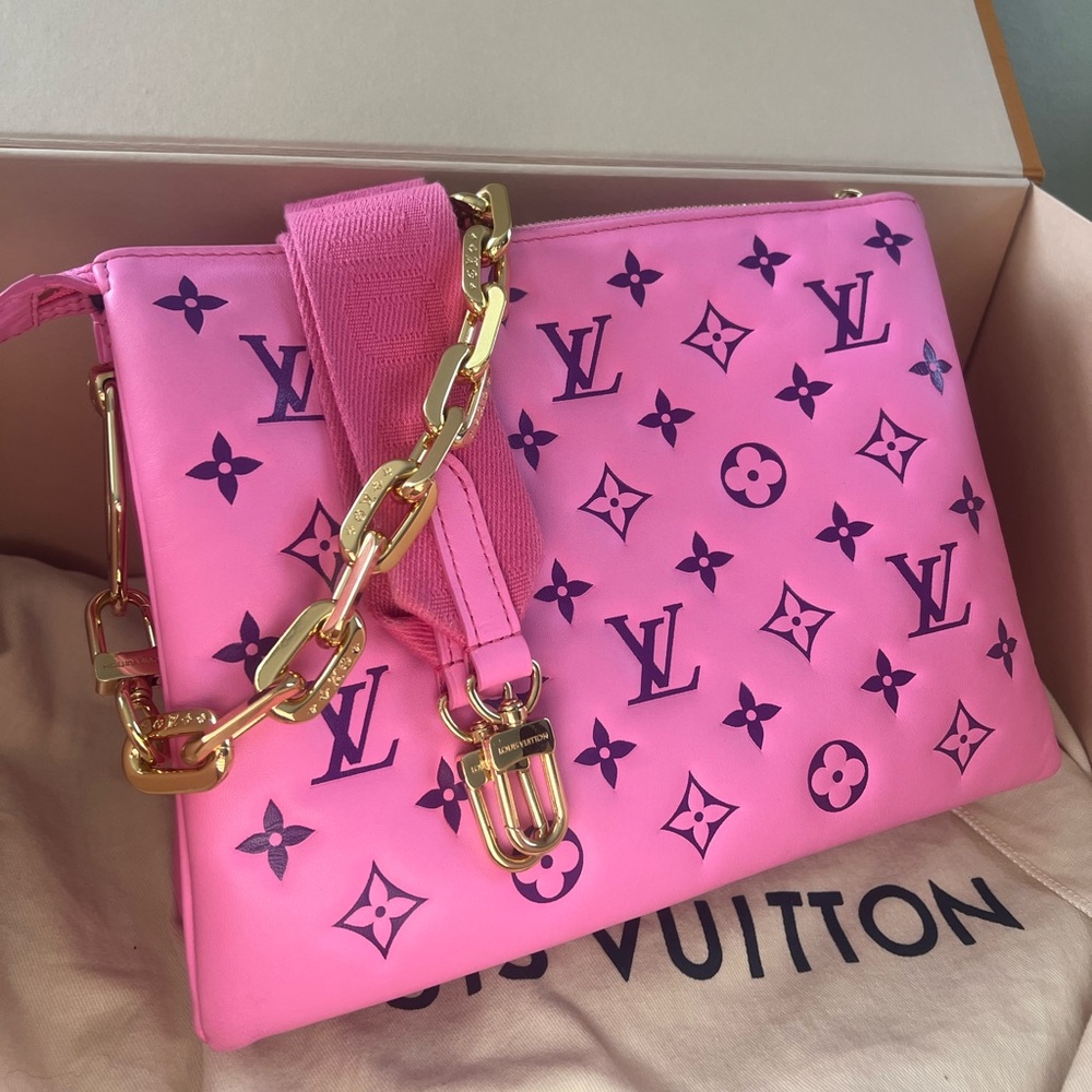 Louis Vuitton Coussin PM Pink limited edition crossbody Bag - Picture 3 of 10